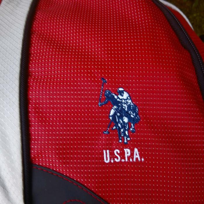 Tas Olahtub Duffle Bag USPA - Tas Olahraga dengan Logo USPA yang Menarik