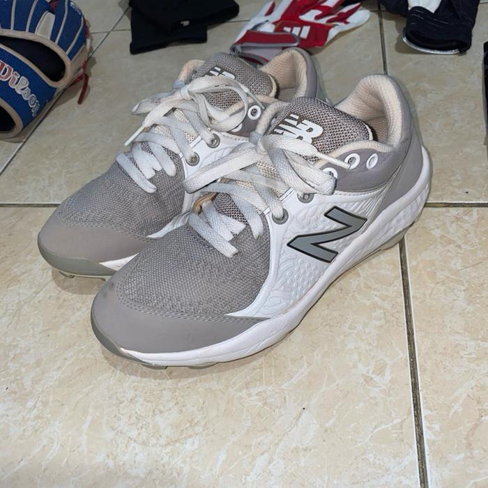 Softball slowpitch shoes new balance