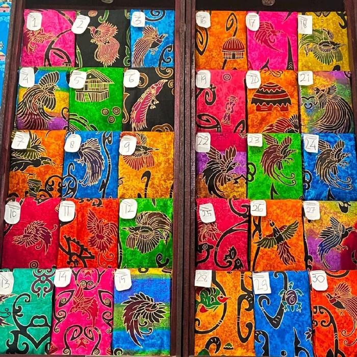 Kain Batik Tulis Prrada Papua Asli
