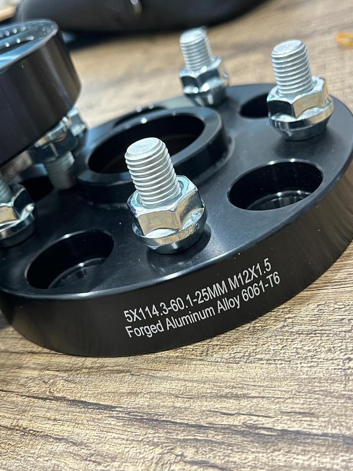 Adaptor / Spacer Velg Innova Zenix/Reborn