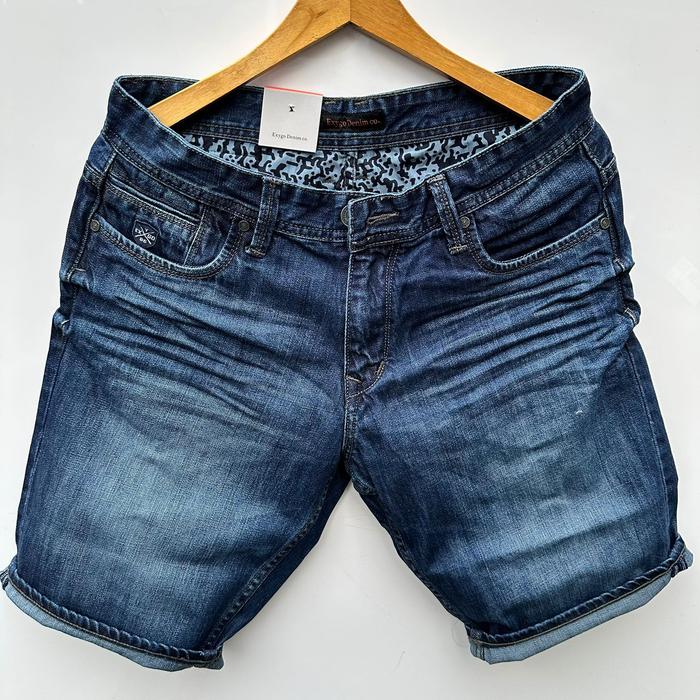 KASUAL CELANA JEANS PENDEK PRIA STANDAR- LEVIS PENDEK PRIA - CELANA LOIS PENDEK PRIA - CELANA DENIM