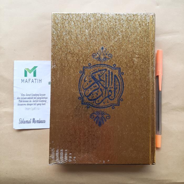 Mushaf Al-Quran A5 Sedang Cover Emas Menara Kudus Alquran Tanggung Berkualitas