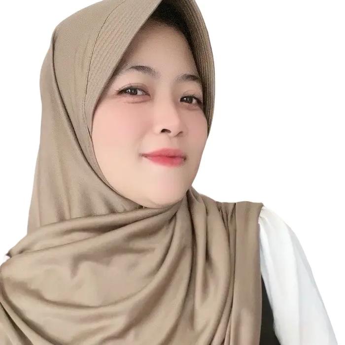 Hijab bergo segitiga instan pet jersey haiget/ZhiadhiazCollection-Muslim Mewah Woven Yarn Dyed Fabri