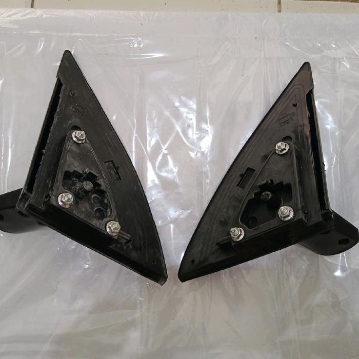 Kaki pangkon spion toyota avanza vvti / avanza tipe s 2004 2005 2006 2007 2008 2009 2010 2011 A1
