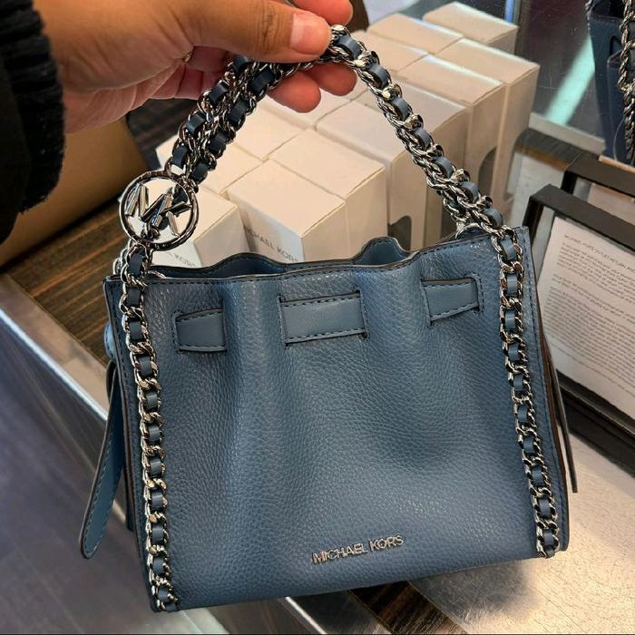 Ready MK Mina Small Chain Crossbody Bag Cornflower
