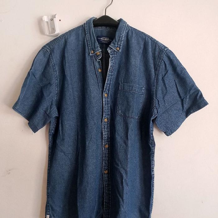 Kemeja Denim Pull n Bear