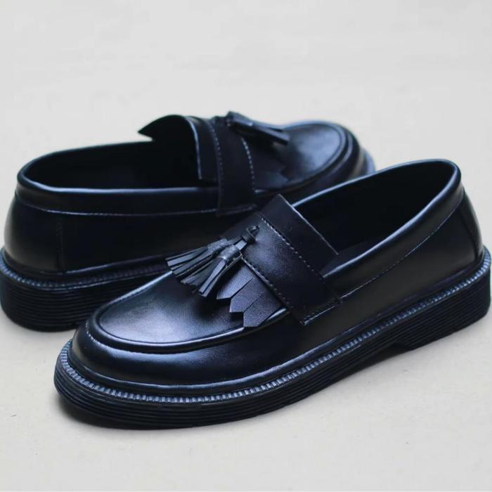 Sepatu Loafers Formal Pantofel Docmart Rumbai Hitam Pria Slip On Kasual Shoes - Hitam DC Rumbai, 39