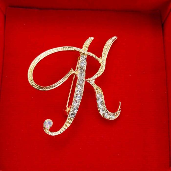 New arrival Aiss bros bross pin IMPORT huruf K  PREMIUM elegan cantik kokoh mewah