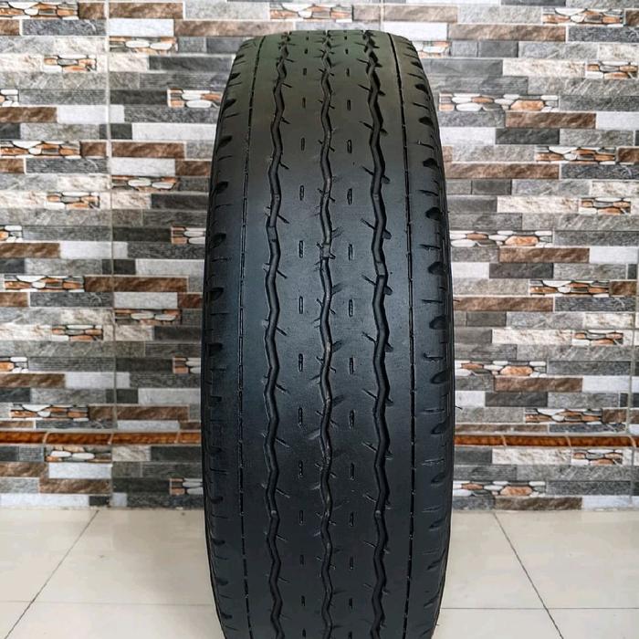 Bridgestone Duravis 185R14