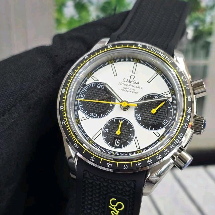 Jam Tangan Pria Keren Omega Seamaster Swiss Automatic Movement Rubber Strap 39mm White Dial