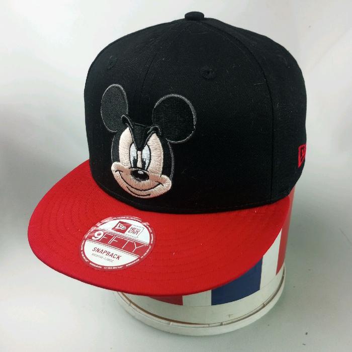 Topi New Era Mickey Mouse Classic Head Logo 9Fifty Snapback Adjustable Hat Black Red Medium-Large