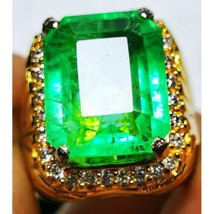 Batu akik Hijau zamrud colombia catam kuality top crystal grade A top high clean oktago ring alpaka 