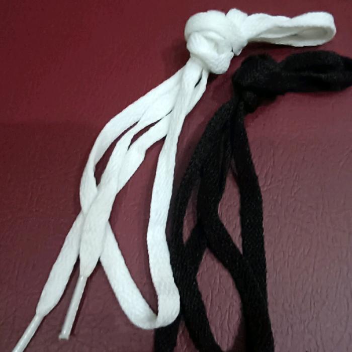 tali sepatu gepeng aglet plastik