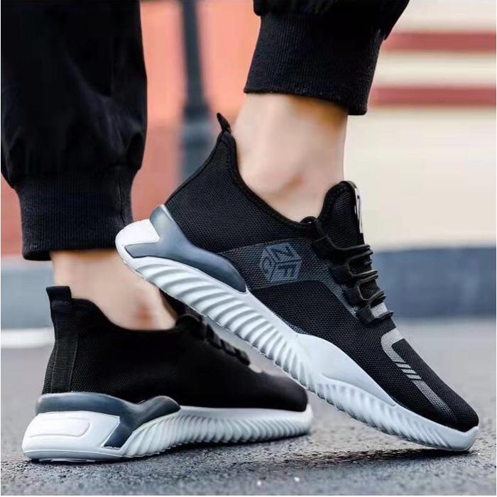 SK19 Sepatu Sneakers Pria Casual Sporty Import