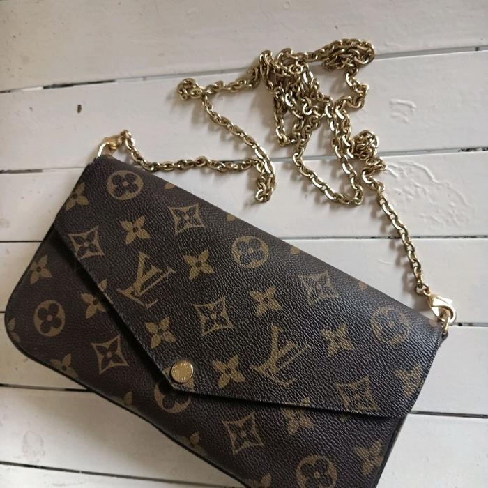 Preloved LV Felicie Monogram Spain 2017