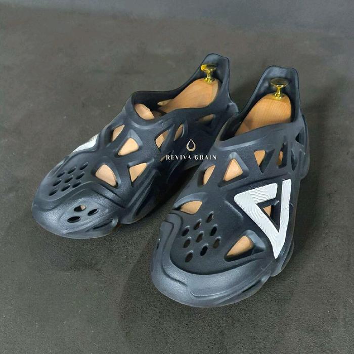 PEAK Taichi Extreme Sneaker Sandal - Varian Global Langka