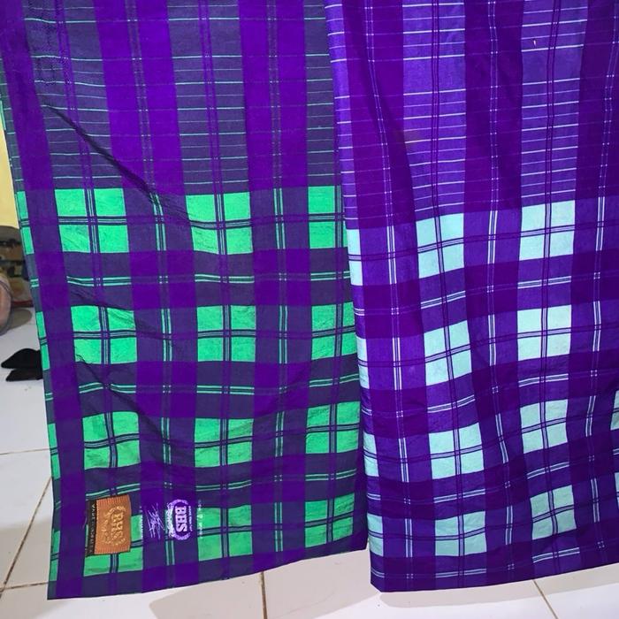 Sarung Sutra kotak bhs sutra kdt