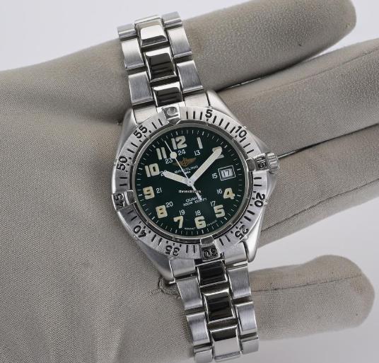 Breitling Colt Quartz A57035 Black Dial