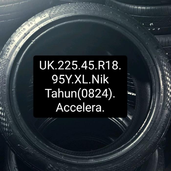Ban Mobil Copotan Second.UK 225.45.R18.95Y.XL.Nik Tahun(0824/2024). Accelera.