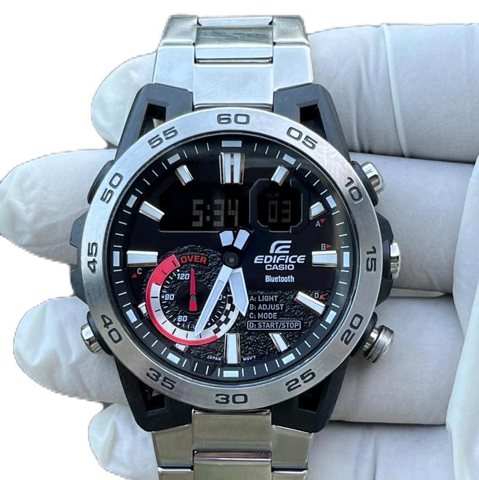 Edifice Casio Jam Tangan Pria Bluetooth Tahan Air dengan Tampilan Digital dan Analog Elegan