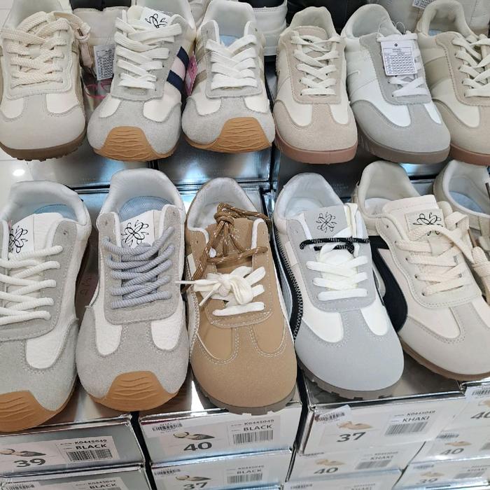 sepatu casual wanita genny Shoes Kasual Cewek Sport bahab mesh dan suede sol eva ringan dan empuk Sn