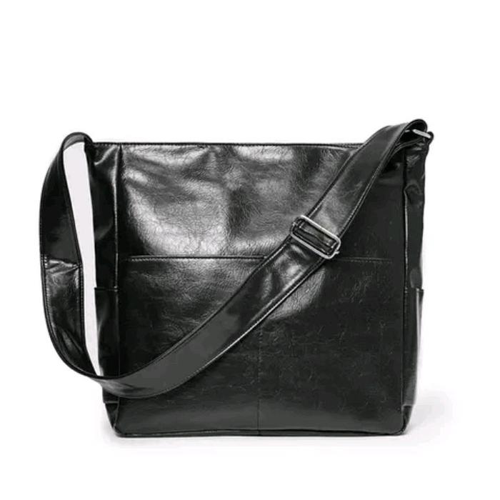 Tas Kulit Selempang Premium Sling Bag Korean Style Tas Sebaguna Tote Totebag Pria dan Wanita Hitam d