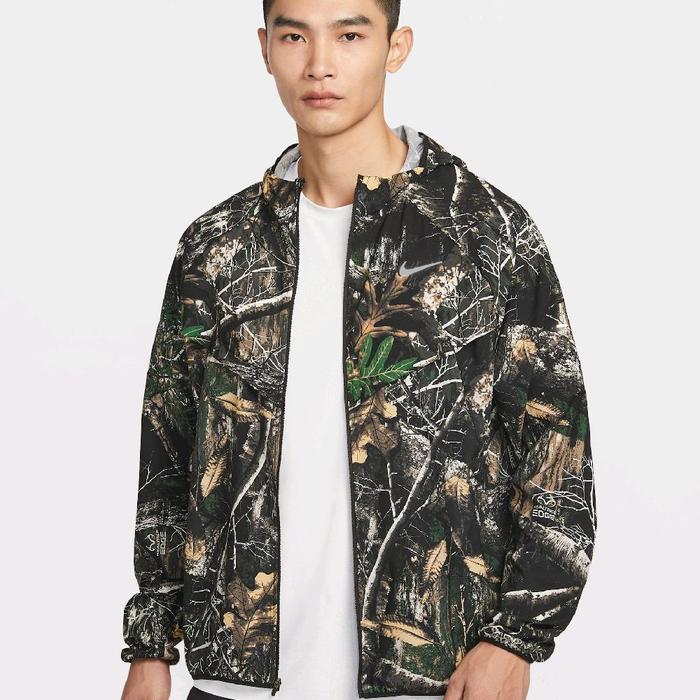 IO7768 060 Mens Nike Stride Dri FIT Realtree Running Jacket