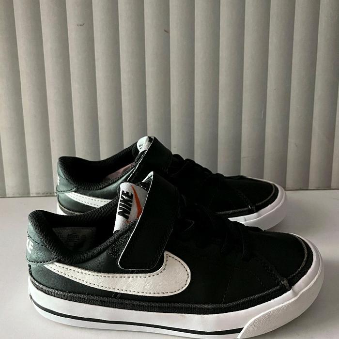Sepatu Anak Second Original Nike Court Legacy Size 28/17cm