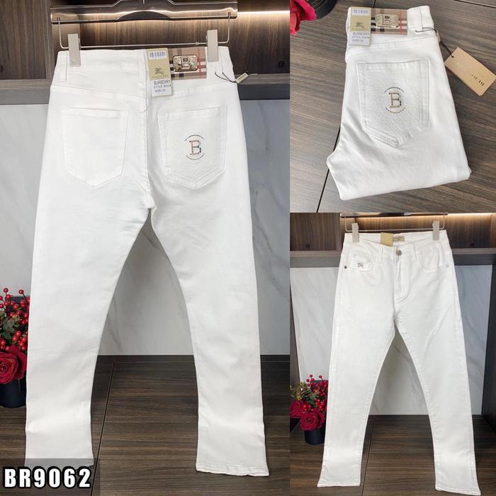 Celana panjang pria jeans putih polos import  / celana jeans pria branded terbaru