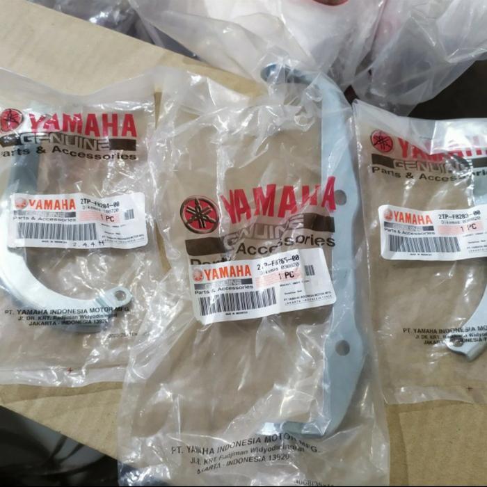 BRACKET COVER ENGINE COVER MESIN BAWAH VIXION NEW NVA ORIGINAL-Ygp