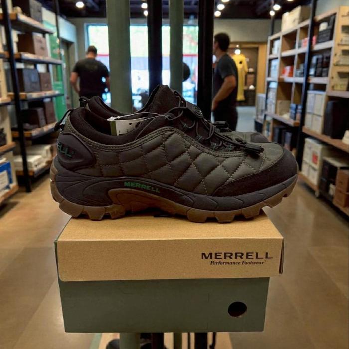 Merrell Performance Footwear Sepatu Outdoor Hiking Trail Waterproof Quilted Black Guarantee