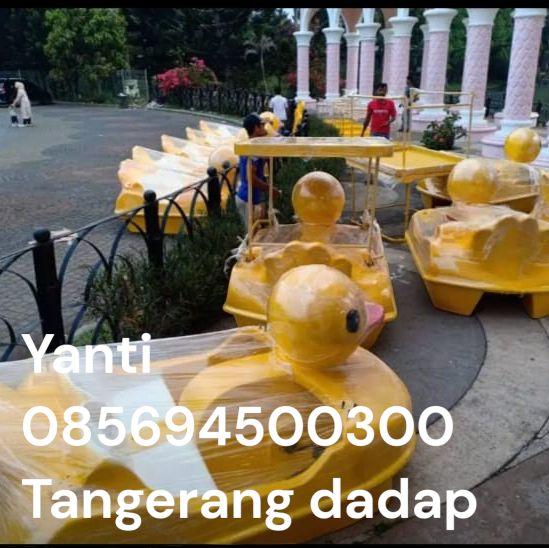 sepeda air itik mini,sepeda air gowes murah,perahu wisata danau,bebek bebekan goes
