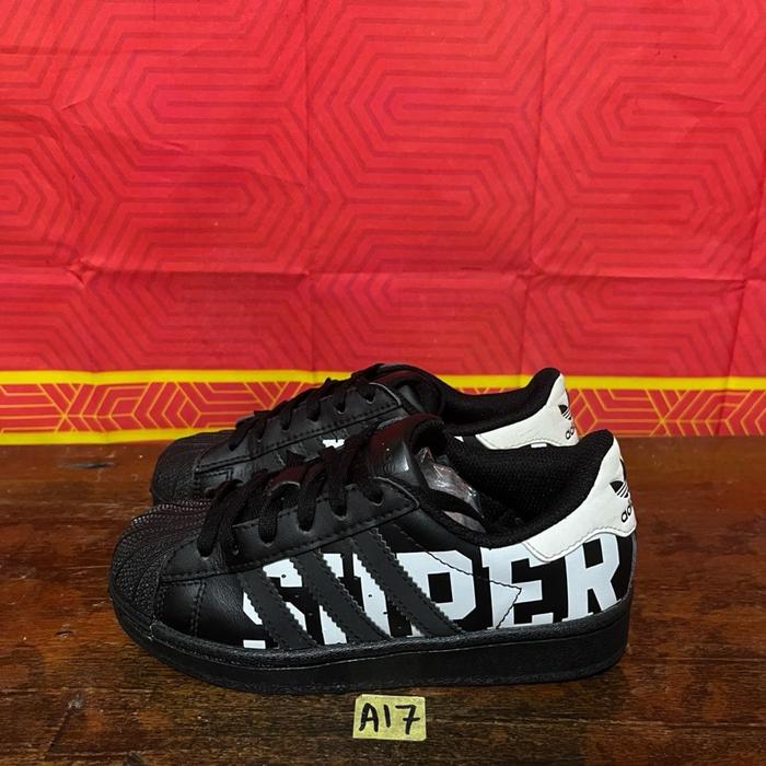 Sepatu anak second ori adidas superstar black size 29