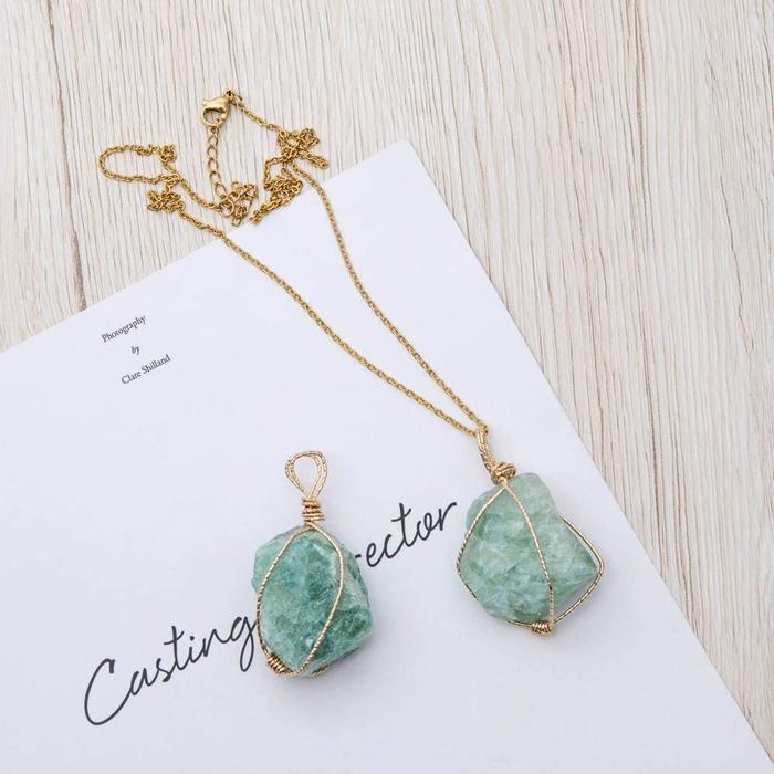 Wire Wrapped Raw Stone Pendant Necklace Handmade Natural Reiki Healing Crystal Gemstone Irregular Qu