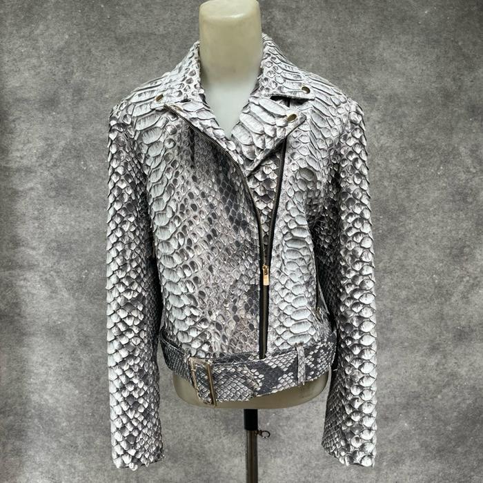 AA LEATHER Jaket Biker Kulit Ular Python Asli – Desain Eksklusif dengan Sabuk & Resleting Premium