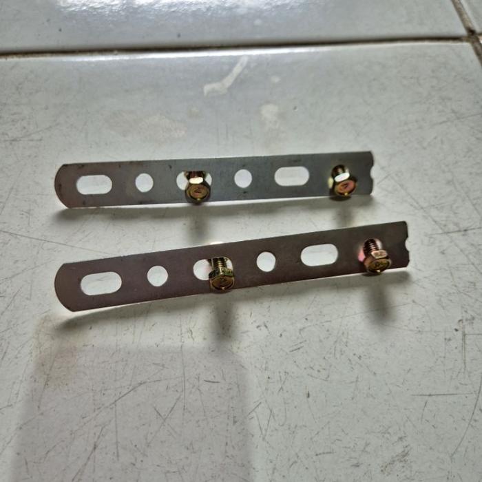 Breket plat penurun spakbor depan AEROX, NMAX, LEXI