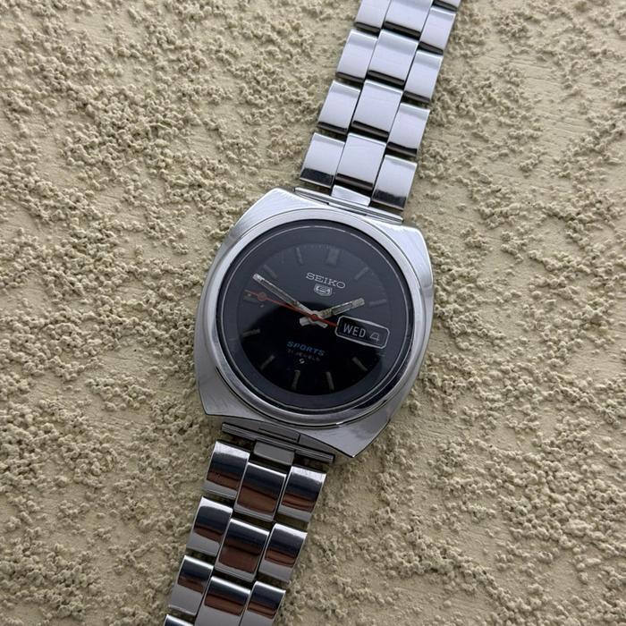 Arloji Jam tangan Seiko 5 Sport Vtg Baby Pogue Second Preloved