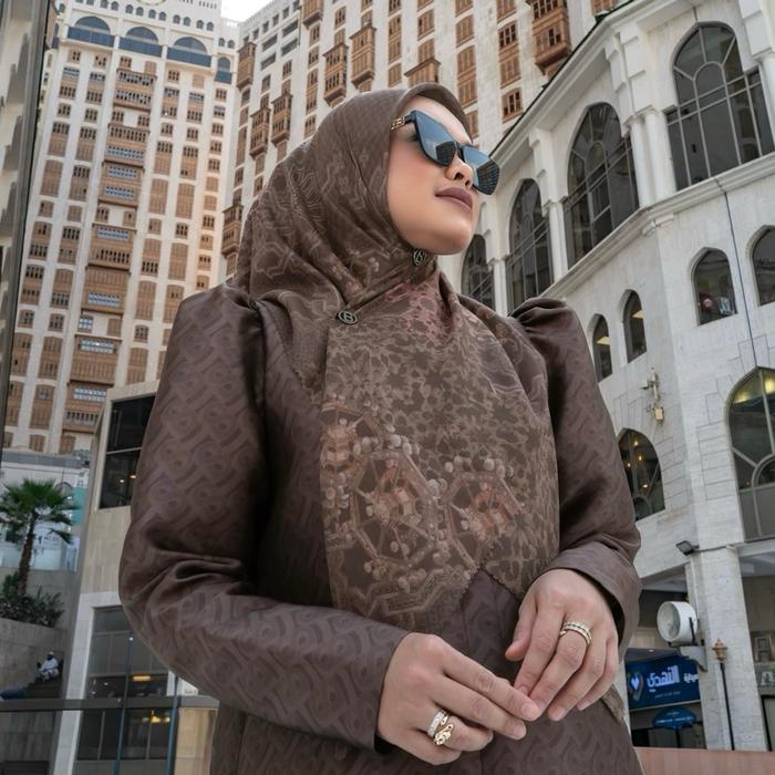 Buttonscarves Haramain 2 Series