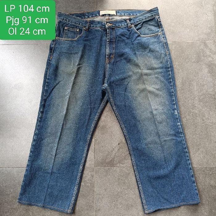 Preloved Cole Celana jeans pria celana denim celana panjang pria size 40