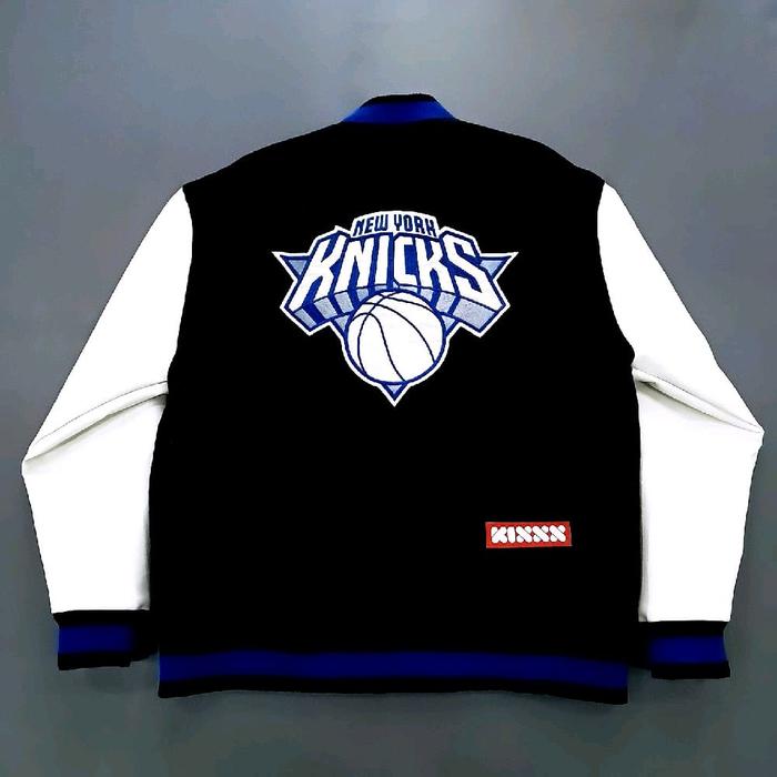 JH Design NBA New York Knicks Reversible Jacket.   K671