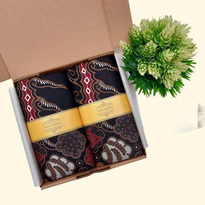 Hampers Lebaran Kain Batik Sarimbit9 I Premium
