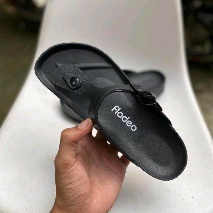 Fladeo Sandal Jepit Pria Terbaru dari Fladeo Sandal Jepit Fladeo Pria Terbaru dengan Informasi Produ