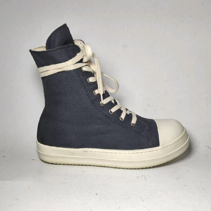 Rick Owens, sepatu Italy, goth avantgarde y2k emo