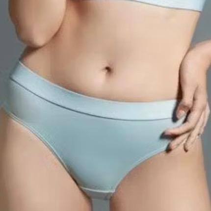 Wacoal Bloom Uranus Midi Panty Junior TP 3532 Waistband Stars Deboss Elastic Celana Dalam Remaja Ana