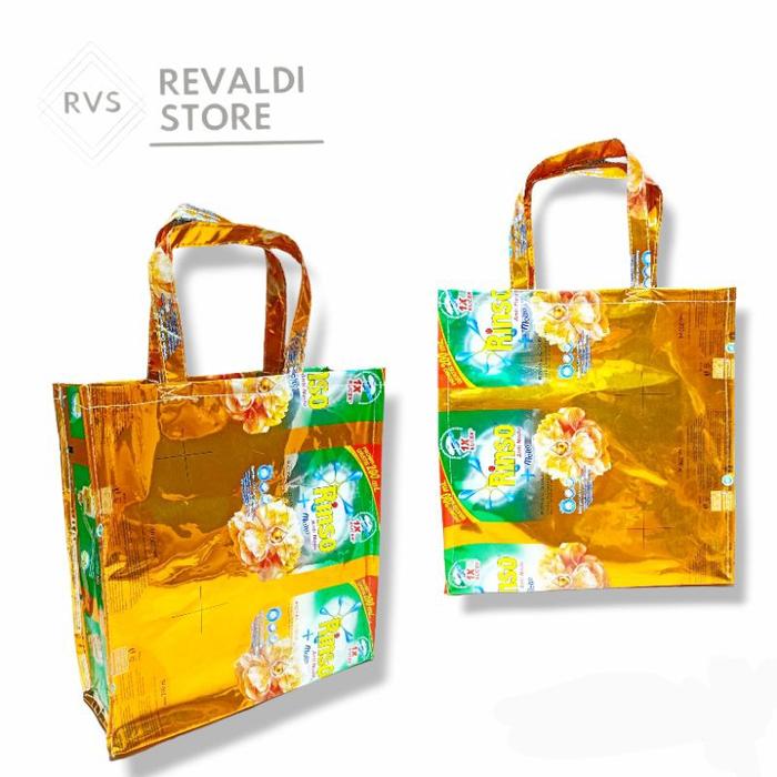 TAS DAUR ULANG / TAS BELANJA DARI BUNGKUSAN MULTO / SUNLIGHT / WIPOL