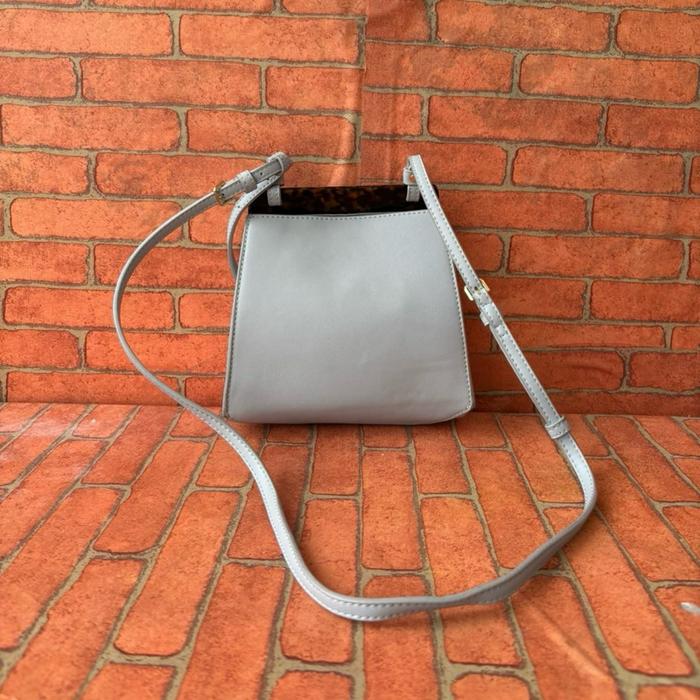 TAS SELEMPANG WANITA KULIT CHARLES & KEITH BIRU TELOR ASIN SECOND BRANDED / TAS SLING KECIL WANITA