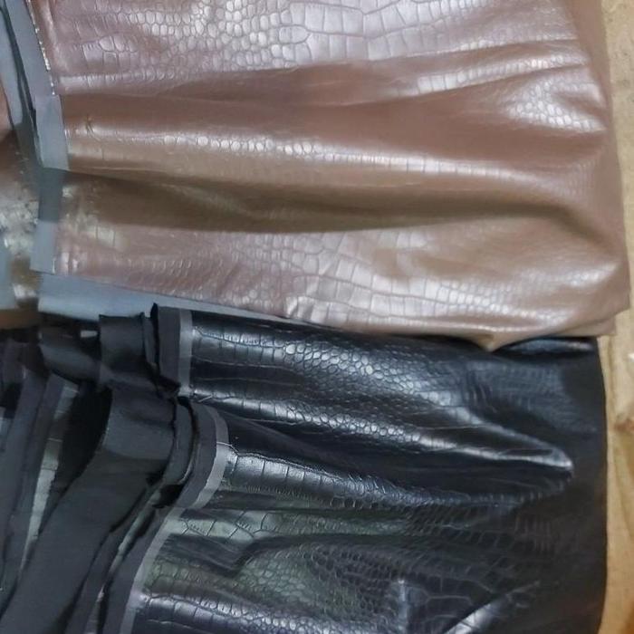 Kain kulit sintetis/bahan semi kulit latek melar/untuk jaket dan celana