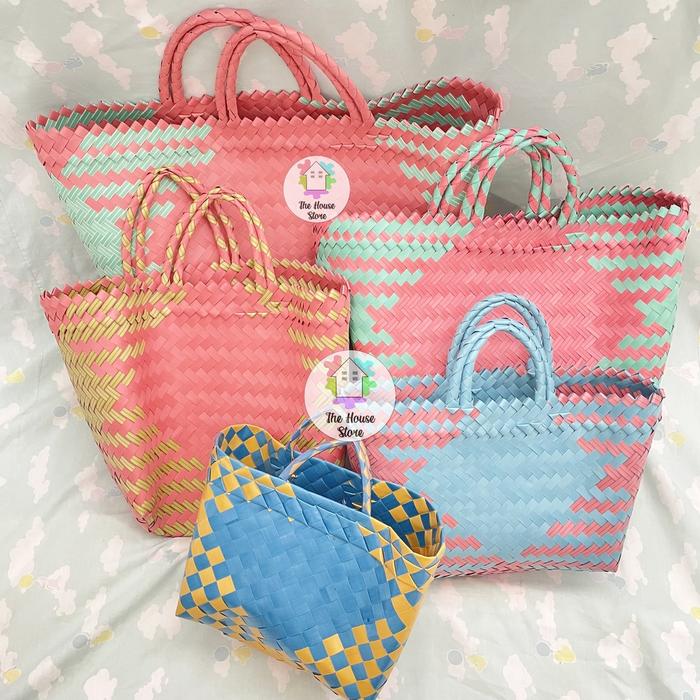 TAS / KERANJANG PASAR BELANJA MOTIF ANYAMAN PLASTIK RANDOM (4 ukuran - XS - S - M - L -XL )