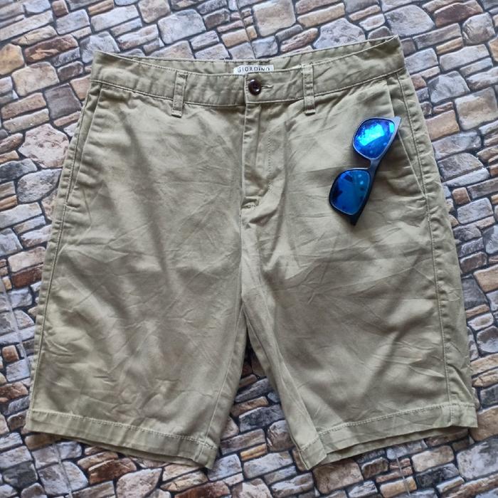 Celana chino katun Giordano original preloved, Celana pendek pria