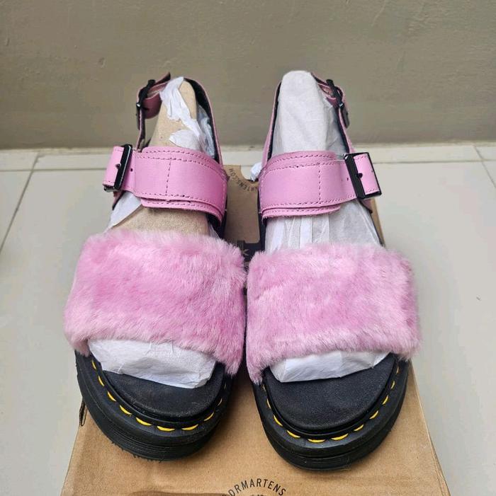 SEPATU SANDAL DR MARTIN ORIGINAL
